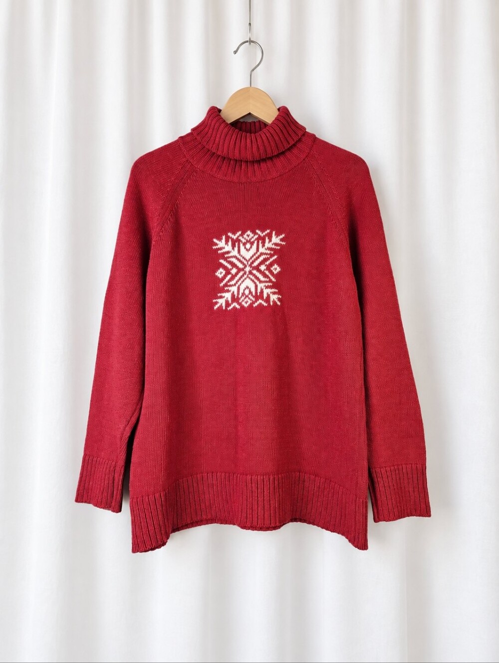 Coldwater Creek Vintage Red White Snowflake Cotton Blend Knit Turtleneck Sweater